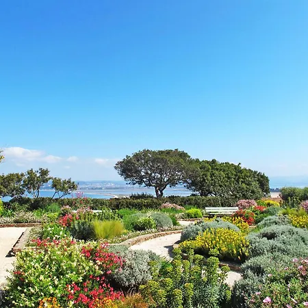 Penelope By Interhome * イエール