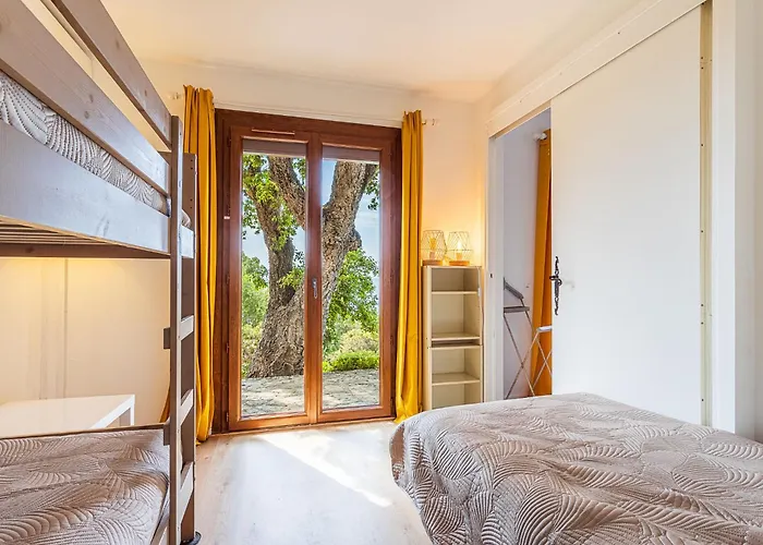 Penelope By Interhome *