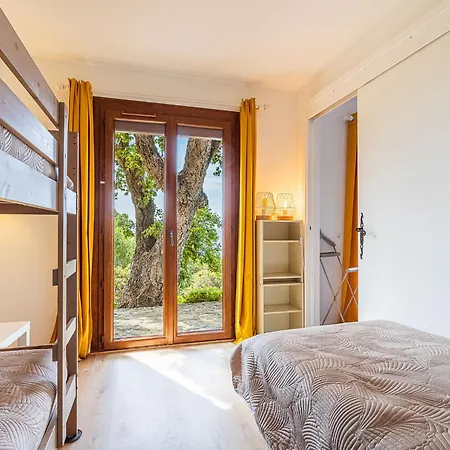 Penelope By Interhome *